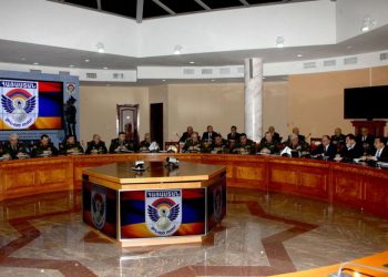 Խորհրդակցութիւն` Հայաստանի  Հանրապետութեան Պաշտպանութեան  Նախարարութեան Մէջ