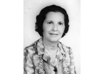 Եկեղեցասէր Մայրիկիս.   (Օսաննա Գրաճեանի Քառասունքին Առիթով)