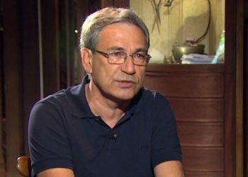 «Իսլամները Կրնան Խաղաղ Ապրիլ  Եւրոպայի Մէջ` Քրիստոնեաներու Կողքին»  Կ՛ըսէ Փամուք