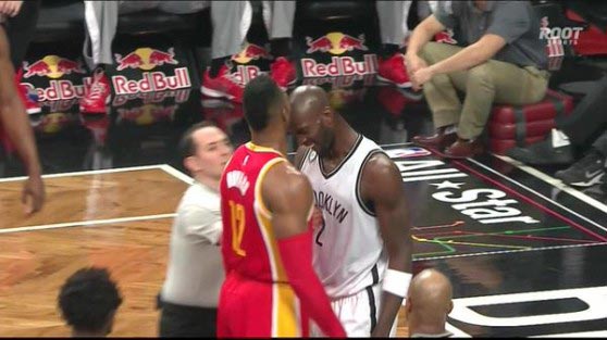 11315_kevin_garnett_head_butt