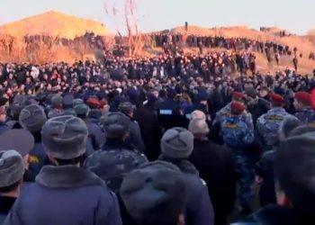 Նախագահին Նստավայրին Մէջ  Խորհրդակցութիւն` Գիւմրիի Ոճիրի Հարցին Շուրջ