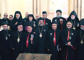 Արամ Ա. Կաթողիկոս Կը Մասնակցի  Եկեղեցւոյ Միութեան Նուիրուած  Միջեկեղեցական Արարողութեան