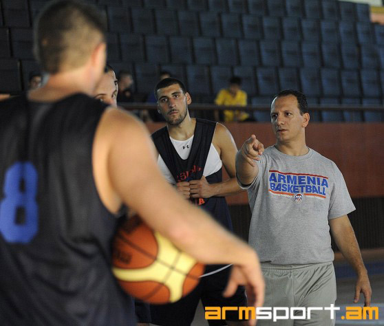 12615_basketball_armenia