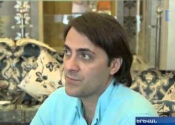 Հարցազրոյց «11-40» Ժապաւէնի Գլխաւոր Արտադրիչ Ալեք Շահբազեանի Հետ «Նոեւ Քովչէկ» Թերթում (No 17)