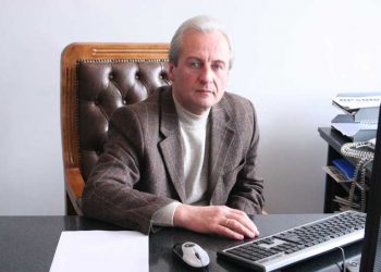 Ինչը Գիտեն Աշխարհում, Չգիտեն Պաքւում