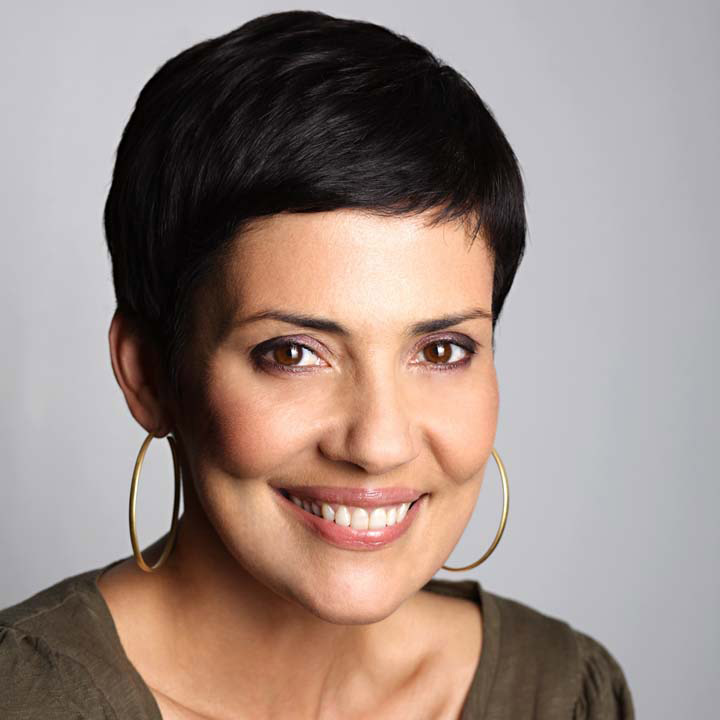 20515_portrait-cristina-cordula