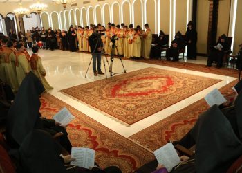 «Մեծի Տանն Կիլիկիոյ Կաթողիկոսութեան  Նստավայրէն Կ’ողջունենք Ղարաբաղի  Արի Զաւակները` Նորօրեայ Վարդան Մամիկոնեանները»  Ըսաւ Արամ Ա. Կաթողիկոս
