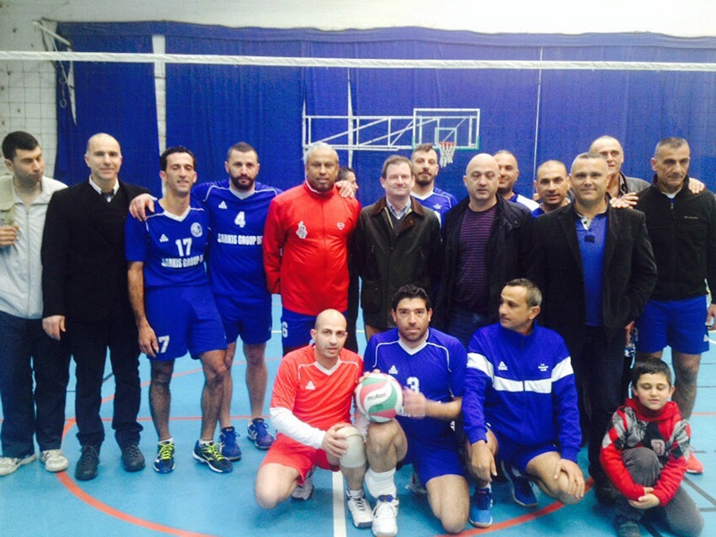 22415_us-embassy-team