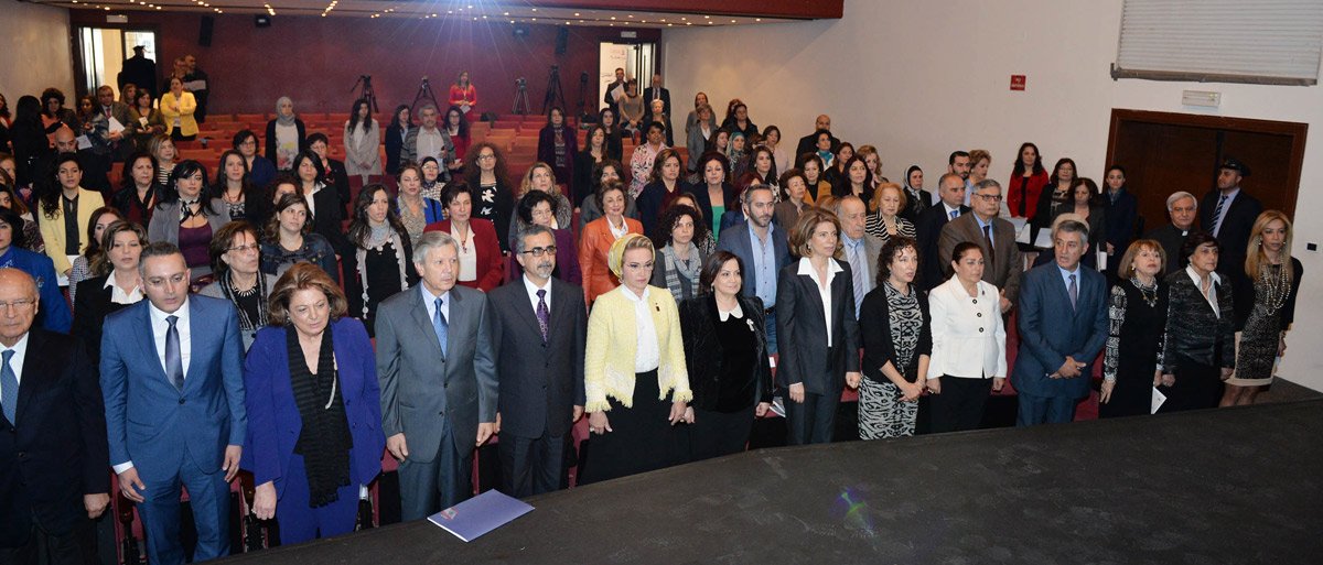 3-6-15_lebanese_women