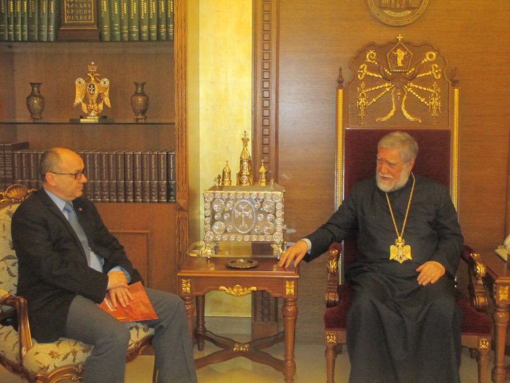 4-01-15_His-Holiness-Aram-I-H.E.-Homer-Mavrommatis