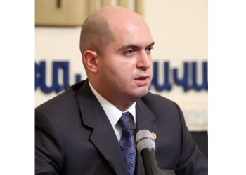 Հայաստանի Դպրոցականները Պատուոյ  Պահակ Պիտի Կանգնին  Ծիծեռնակաբերդի Մէջ Մինչեւ 23 Ապրիլ