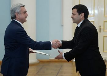Հայաստանի Մէջ Թուրքմենիստանի  Նոր Դեսպանը Նախագահին  Յանձնեց Հաւատարմագիրները