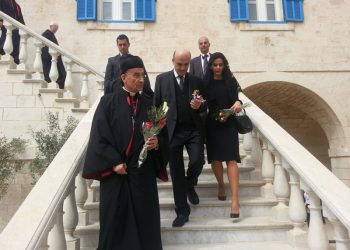 Լիբանանեան Քրիստոնեայ Տարբեր  Յարանուանութիւնները Կատարեցին Յիսուսի Թաղման Կարգը