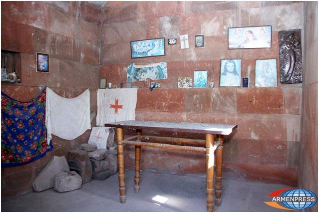 4-07-15_hay-yerdsrtnrin-5