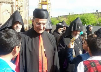 Երեւանի Մէջ.  «Թուրքիան Պէտք Է Ներում Հայցէ Հայոց Ցեղասպանութեան Համար»  Կ՛ըսէ Ռայի Պատրիարք