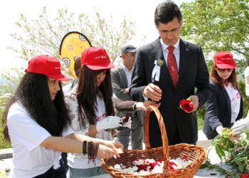 Հայրենի Կեանք