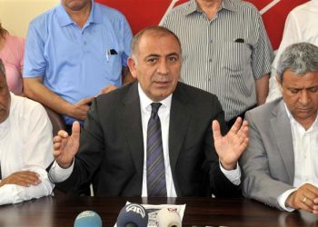 Ըստ Հանրապետական Ժողովուրդի  Կուսակցութեան Փոխնախագահին.  Թրքական Կառավարութիւնը Յառաջիկայ  Երկու Օրուան Ընթացքին Թրքական Ուժեր Սուրիա  Պիտի Ուղարկէ` Ապահովական Գօտիի Ստեղծման Համար