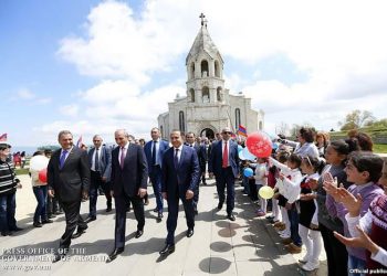 Վարչապետ Աբրահամեան Մասնակցեցաւ Շուշիի Մէջ Տեղի Ունեցած Տօնական Ձեռնարկներուն