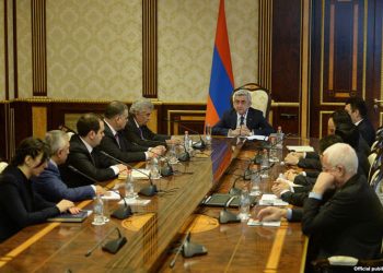 Մասնագիտական Յանձնախումբին Եզրակացութիւնը` «Ի Նպաստ Խորհրդարանական Համակարգի»