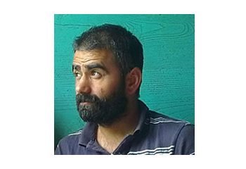 Սեւ Ասպած, Մեք Վո՞վ Իք*