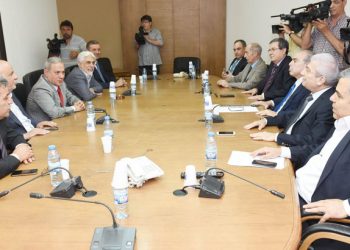 Զօր. Աունի Քաղաքական Նախաձեռնութիւնը  Ներկայացուեցաւ Ամալ Շարժումին