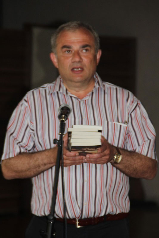 Յարութիւն Յարութիւնեան (Լուսանկարը` ԳԱԲՐԻԷԼ ՓԱՆՈՍԵԱՆի)