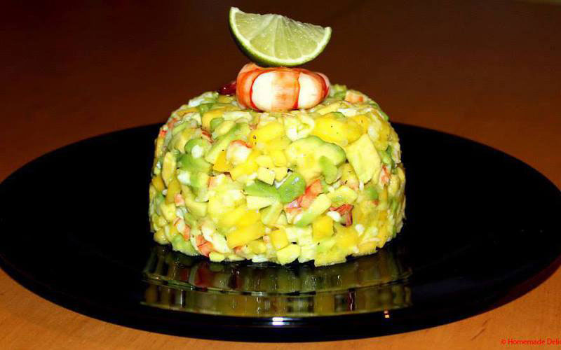 5e870659e11777caf2b367084c2796be15d90245-tartare-de-crevettes-a-l-avocat-a-la-mangue