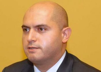Աշոտեան Ֆրանսա Կ՛այցելէ