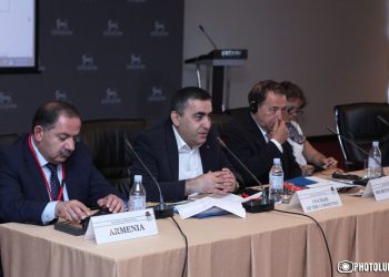 Այալա. «Մտադիր Ենք Շարունակել Լեռնային Ղարաբաղի Խնդիրին Շուրջ Երկխօսութիւնը Այս Հարթակին Մէջ»