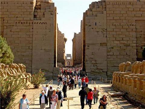 6-10-15_karnak_temple