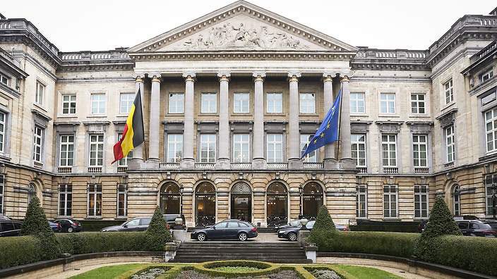 6-17-15_Belgian-parliament