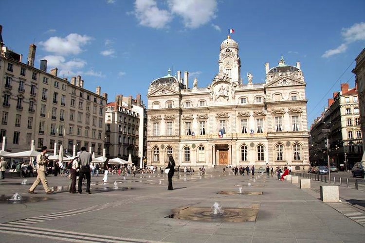 6-17-15_Bellecour