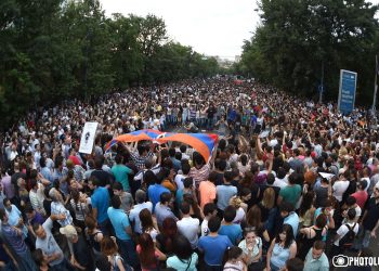 Խմբագրական.  Քայլ` Դէպի Իրաւական Պետութիւն