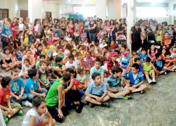 «Հաուըրտ Գարակէօզեան» Հաստատութիւն.  Գարակէօզեան Ամառնային Դպրոց 2015-ի Հանդիսաւոր Բացում