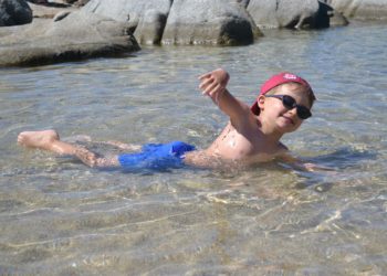 Ինչո՞ւ Արեւը Մեր Մորթին Գոյնը Թուխ Կը Դարձնէ, Իսկ Մազերուն Գոյնը Կը Բանայ