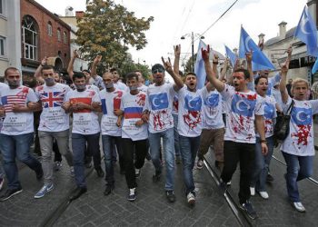 Թուրք Ցուցարարներ Խոշտանգեցին Հարաւային Քորէացիներ` Զանոնք Շփոթելով Չիներու Հետ