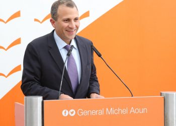 Փոփոխութիւն Եւ Բարեկարգում  Համախմբումի Նիստին Աւարտին.  «Կարելի Չէ Մարդոց Պարտադրել Աղբակոյտերու Ամբարումը Իրենց Շրջաններուն Մէջ»  Ըսաւ Նախարար Պասիլ