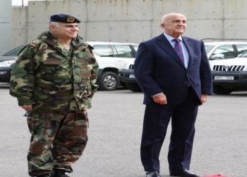 Պաշտպանութեան Նախարարին Հետ  Այցելելով Արսալի Դիրքերը`  «Քաղաքական Տարակարծութիւնները  Ոչ Մէկ Ձեւով Կրնան Արգելակել  Բանակին Գործելաձեւը»  Շեշտեց Զօր. Քահուաժի