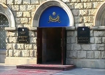 Ազրպէյճանի Պաշտպանութեան  Փոխնախարարը Պաշտօնազրկուած Է