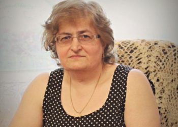 Կին, Զինուոր, Բուժքոյր` Կարինէ Դանիէլեան