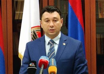 Շարմազանով. «Մենք  Աւետարան Գրող Չենք»