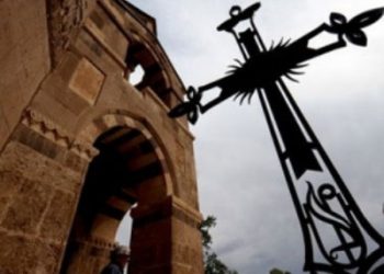 Հայ Առաքելական Եկեղեցին Կը Զգուշանայ  Իսլամացած Հայեր Մկրտելէ`  Երկու Հիմնական Պատճառով