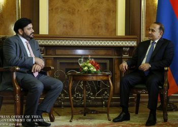 Քննարկուած Են Հնդկական «Քէյ. Ճի. Քէյ.»  Մեծ Ընկերութեան Ներդրումային  Ծրագիրներուն Առնչուող Հարցեր
