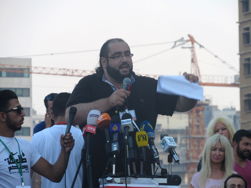 «Հոտերնիդ ելաւ» շարժումի համակարգող Իմատ Պազզի կը ներկայացնէ Մաշնուքի հրաժարման պահանջը