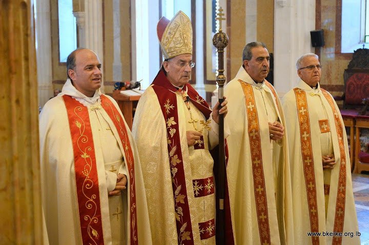 Պատարագէն պահ մը