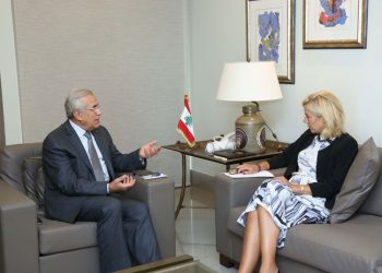 Զօր. Սլէյման. «Լիբանանեան Բանակին Դէմ  Ձեռք Բարձրացնողը Պիտի Ստանայ Իր Պատիժը»