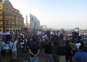 Աղբակոյտերու Հարցի Լուծման  Ձգձգման Լոյսին Տակ.  «Հոտերնիդ Ելաւ» Շարժումը Կը Պահանջէ  Կենսոլորտի Նախարարին Հրաժարումը