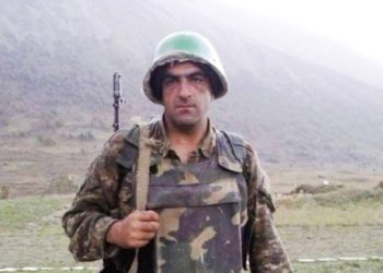 Այցելութիւն Հերոսի Ընտանիքին