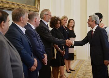 Նախագահ Սարգսեան Ընդունած Է Պելճիքայի  Խորհրդարանական Պատուիրակութիւնը