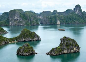 Բնութեան Հրաշալիքներէն